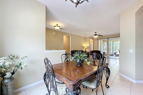 House in Grand Island, Florida 4 bedrooms, 184.69 sq.m. № 1658358 - photo 11