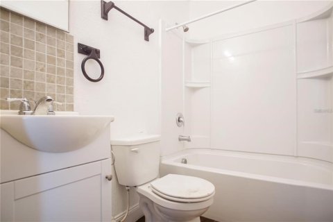 Casa en venta en Babson Park, Florida, 1 dormitorio, 45.89 m2 № 1917843 - foto 13