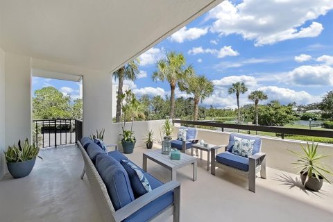 Condo in Belleair, Florida, 2 bedrooms  № 2236766 - photo 18