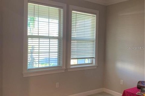 Casa en alquiler en Tampa, Florida, 4 dormitorios, 237.37 m2 № 1808543 - foto 4