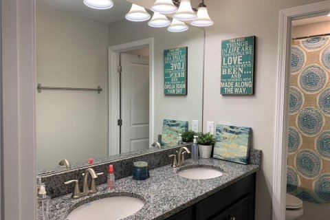 Casa en alquiler en Tampa, Florida, 4 dormitorios, 237.37 m2 № 1808543 - foto 23