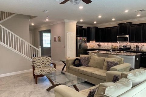 Casa en alquiler en Tampa, Florida, 4 dormitorios, 237.37 m2 № 1808543 - foto 5