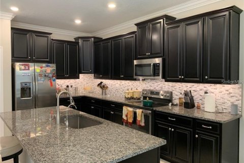 Casa en alquiler en Tampa, Florida, 4 dormitorios, 237.37 m2 № 1808543 - foto 9