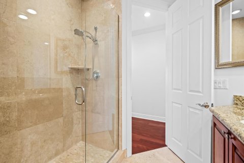Townhouse in Fort Lauderdale, Florida 4 bedrooms, 299.15 sq.m. № 2315446 - photo 20