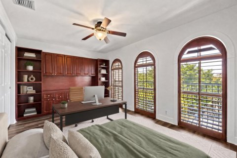 Townhouse in Fort Lauderdale, Florida 4 bedrooms, 299.15 sq.m. № 2315446 - photo 27
