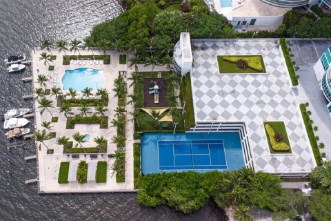 Condo in Miami, Florida, 1 bedroom № 2021565 - photo 23