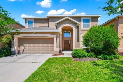 House in Davenport, Florida 5 bedrooms, 292.64 sq.m. № 1744695 - photo 3