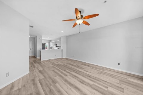 Condo in Punta Gorda, Florida, 2 bedrooms  № 1651707 - photo 18