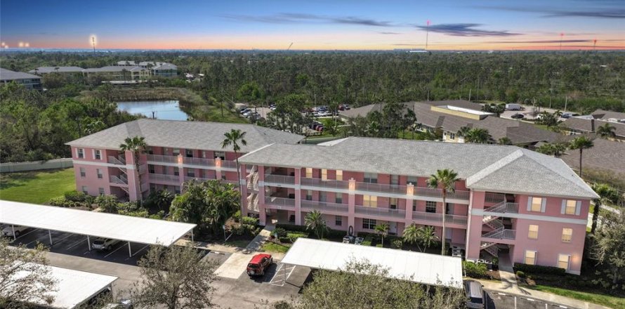 Condominio en Punta Gorda, Florida, 2 dormitorios № 1651707