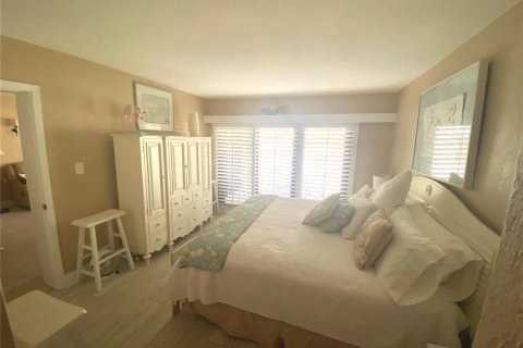 Condominio en alquiler en New Smyrna Beach, Florida, 2 dormitorios, 73.21 m2 № 931194 - foto 7