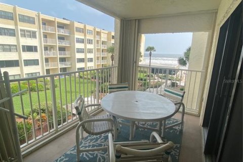 Condominio en alquiler en New Smyrna Beach, Florida, 2 dormitorios, 73.21 m2 № 931194 - foto 11