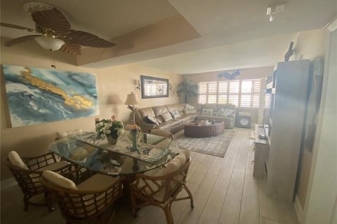 Condominio en alquiler en New Smyrna Beach, Florida, 2 dormitorios, 73.21 m2 № 931194 - foto 5