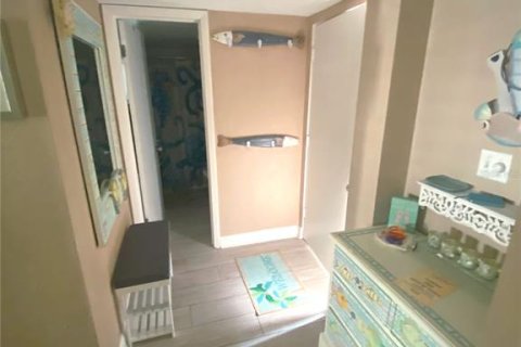 Condominio en alquiler en New Smyrna Beach, Florida, 2 dormitorios, 73.21 m2 № 931194 - foto 3