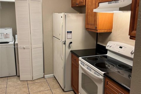 Propiedad comercial en venta en Davie, Florida № 1715107 - foto 22