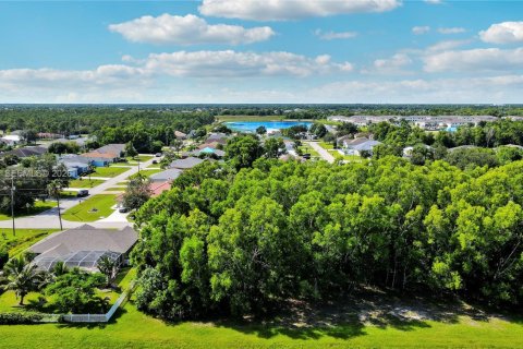House in Port St. Lucie, Florida № 2003071 - photo 22