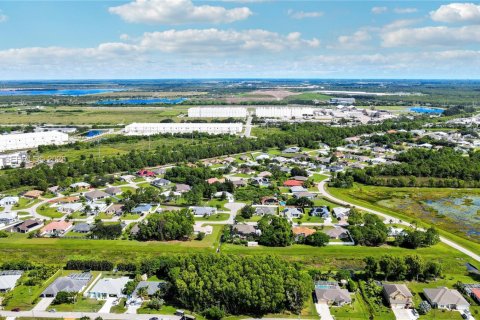 House in Port St. Lucie, Florida № 2003071 - photo 4