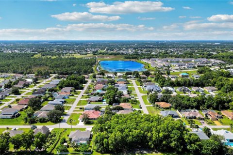 House in Port St. Lucie, Florida № 2003071 - photo 18
