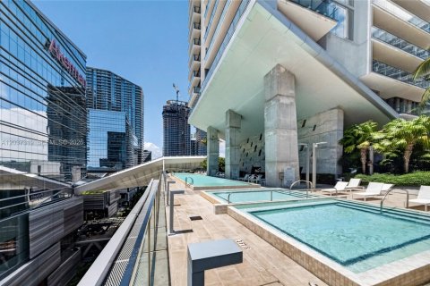 Купить кондоминиум в Майами, Флорида 1 спальня, 75.25м2, № 2089431 - фото 30