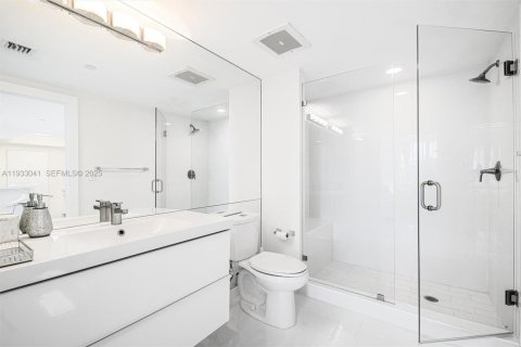 Condominio en alquiler en Aventura, Florida, 2 dormitorios, 109.16 m2 № 1991863 - foto 21