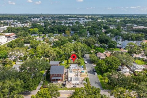 Casa en venta en Saint Petersburg, Florida, 6 dormitorios, 316.7 m2 № 1906510 - foto 3