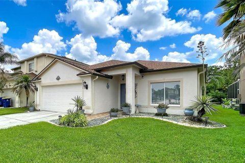 House in Wesley Chapel, Florida 3 bedrooms, 160.81 sq.m. № 2203211
