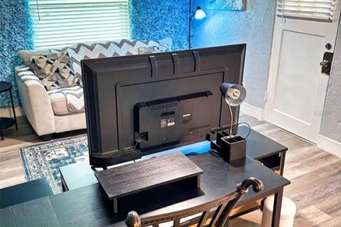 Apartamento en alquiler en Orlando, Florida, 1 dormitorio, 61.5 m2 № 1915965 - foto 9