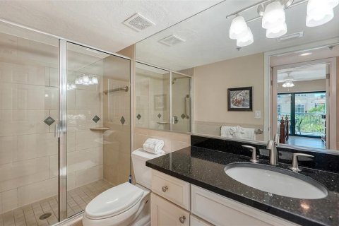 Condo in Sarasota, Florida, 1 bedroom  № 2302470 - photo 11