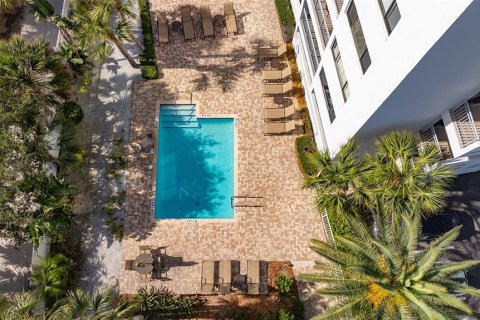 Condo in Sarasota, Florida, 1 bedroom  № 2302470 - photo 13