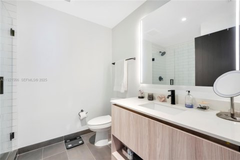 Copropriété à vendre à Miami, Floride: 2 chambres, 91.32 m2 № 1982175 - photo 15