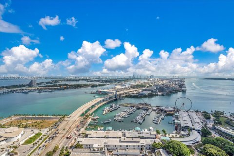 Copropriété à vendre à Miami, Floride: 2 chambres, 91.32 m2 № 1982175 - photo 29