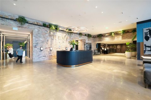 Copropriété à vendre à Miami, Floride: 2 chambres, 91.32 m2 № 1982175 - photo 24