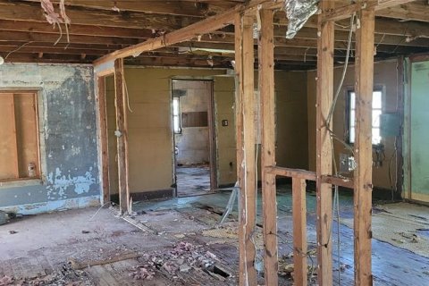 House in Lakeland, Florida 3 bedrooms, 115.29 sq.m. № 889115 - photo 6