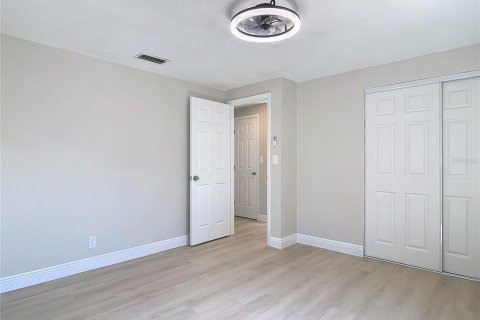 Casa en venta en Daytona Beach, Florida, 3 dormitorios, 159.88 m2 № 1721978 - foto 28