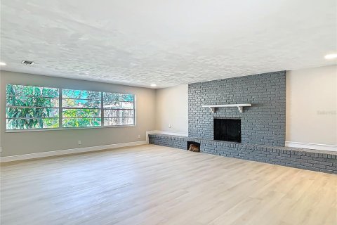 Casa en venta en Daytona Beach, Florida, 3 dormitorios, 159.88 m2 № 1721978 - foto 20