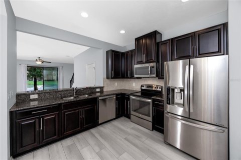 Adosado en alquiler en Clearwater, Florida, 2 dormitorios, 134.15 m2 № 1915836 - foto 7