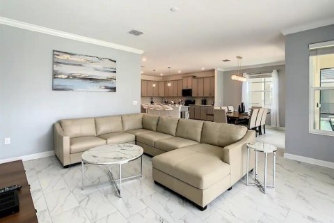 Villa ou maison à vendre à Kissimmee, Floride: 6 chambres, 310.57 m2 № 1544193 - photo 3