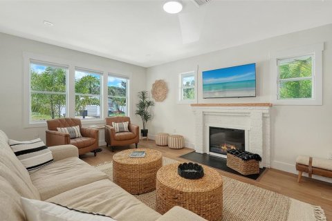Casa en venta en Sarasota, Florida, 3 dormitorios, 165.27 m2 № 2386006 - foto 7
