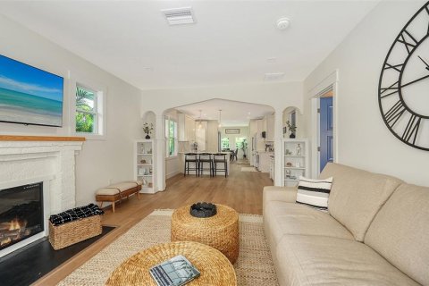Casa en venta en Sarasota, Florida, 3 dormitorios, 165.27 m2 № 2386006 - foto 8