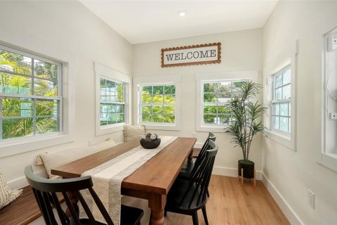 Casa en venta en Sarasota, Florida, 3 dormitorios, 165.27 m2 № 2386006 - foto 17