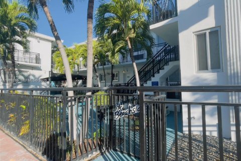 Casa en alquiler en Miami Beach, Florida № 2019355 - foto 8