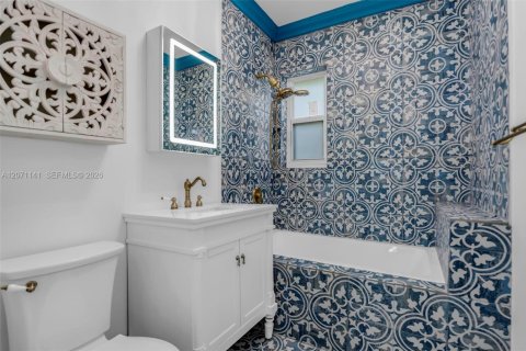 Villa ou maison à vendre à Miami Beach, Floride: 1 chambre, 60.85 m2 № 2303846 - photo 17