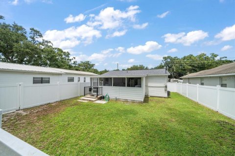 House in Saint Petersburg, Florida 1 bedroom, 57.23 sq.m. № 1915105 - photo 4