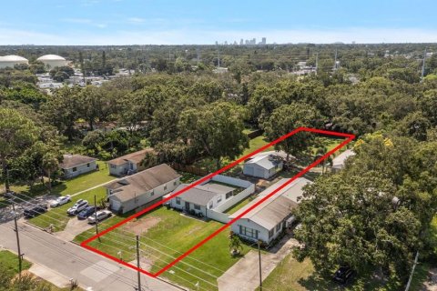 House in Saint Petersburg, Florida 1 bedroom, 57.23 sq.m. № 1915105 - photo 6