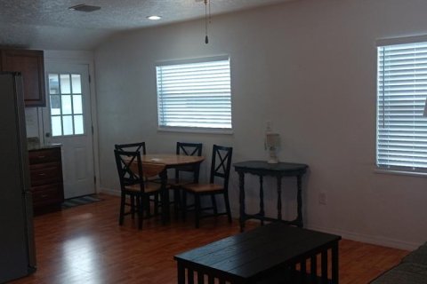 House in Saint Petersburg, Florida 1 bedroom, 57.23 sq.m. № 1915105 - photo 16