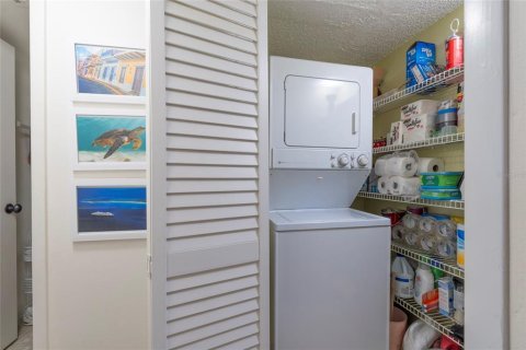 Condominio en venta en Orlando, Florida, 2 dormitorios, 86.77 m2 № 1639654 - foto 20
