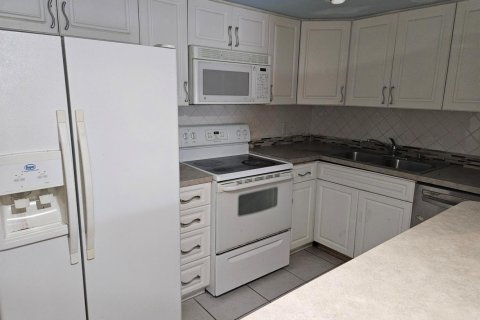 Copropriété à vendre à Lauderhill, Floride: 1 chambre, 77.39 m2 № 2146194 - photo 3