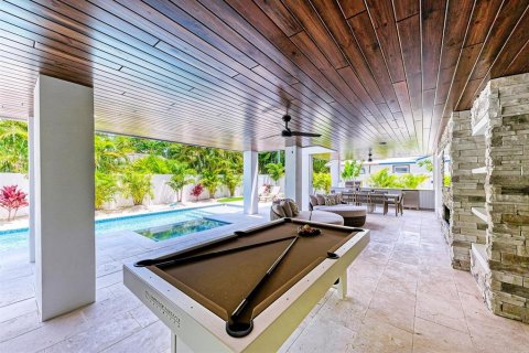 House in Holmes Beach, Florida 4 bedrooms, 248.51 sq.m. № 2108509 - photo 4