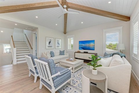 House in Holmes Beach, Florida 4 bedrooms, 248.51 sq.m. № 2108509 - photo 13