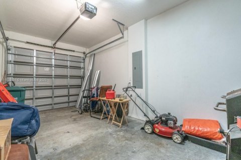 Villa ou maison à vendre à Ave Maria, Floride: 3 chambres, 178.74 m2 № 1963103 - photo 17