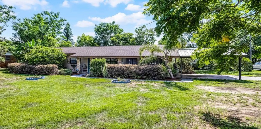Casa en Eustis, Florida 4 dormitorios, 172.52 m2 № 1804695